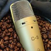 Podcast Two Douchebags and a Microphone