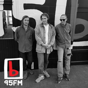 Listen to 95bFM: Plato's Retreat with Sam, Kris, Aneeka & Rob in the App